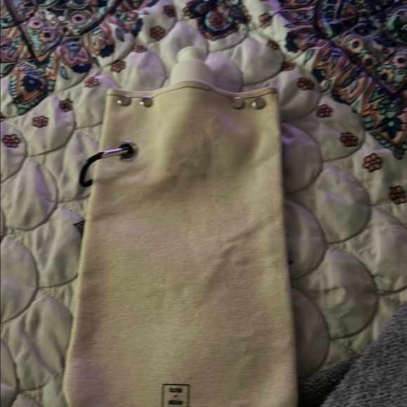 Camouflage H2O Water Bottle - Picture 2 of 4